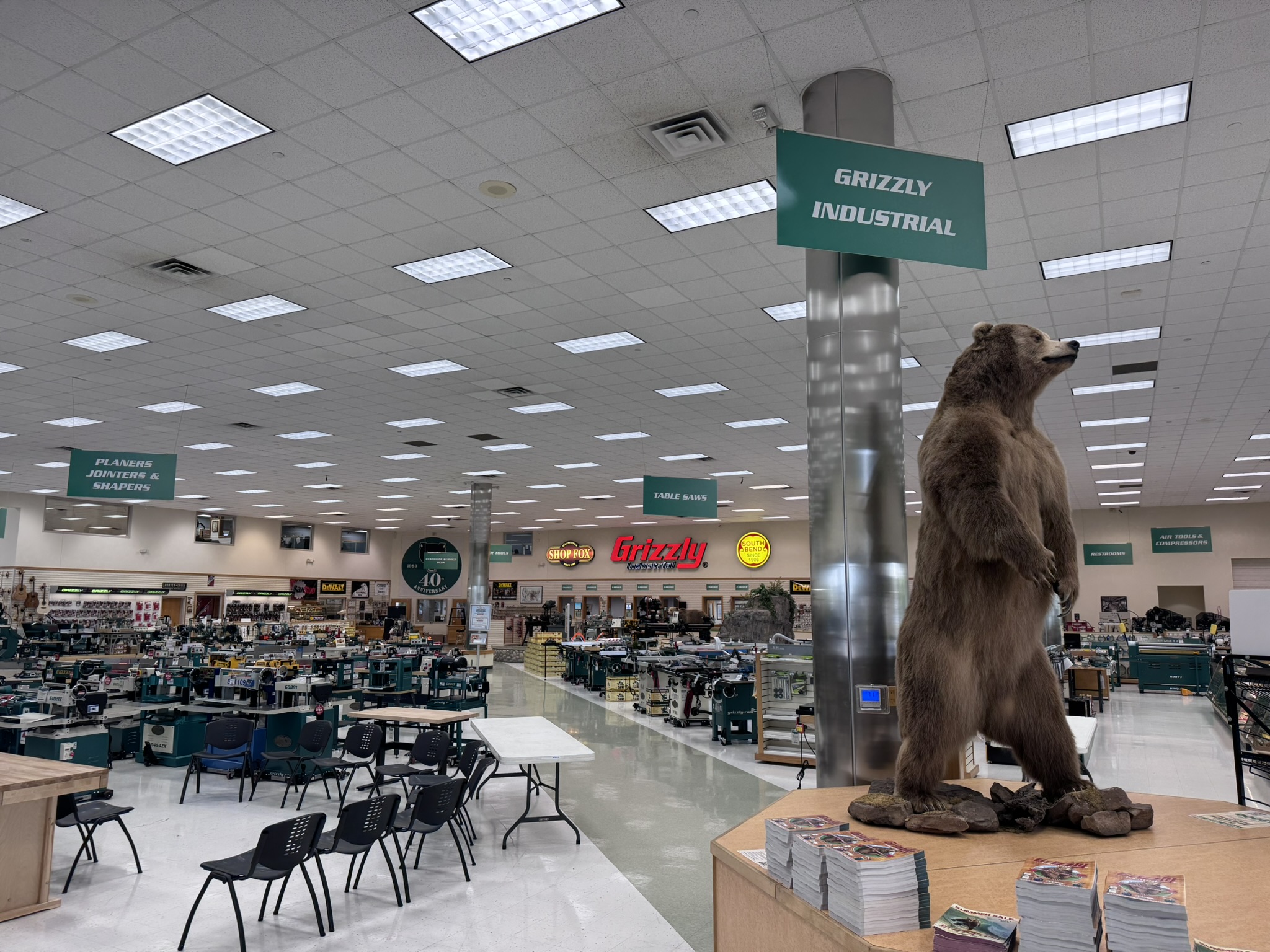 Grizzly Indusrial, Springfield MO